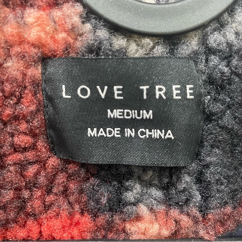 Love Tree Red Plaid Women’s Coat - Picture 3 of 5